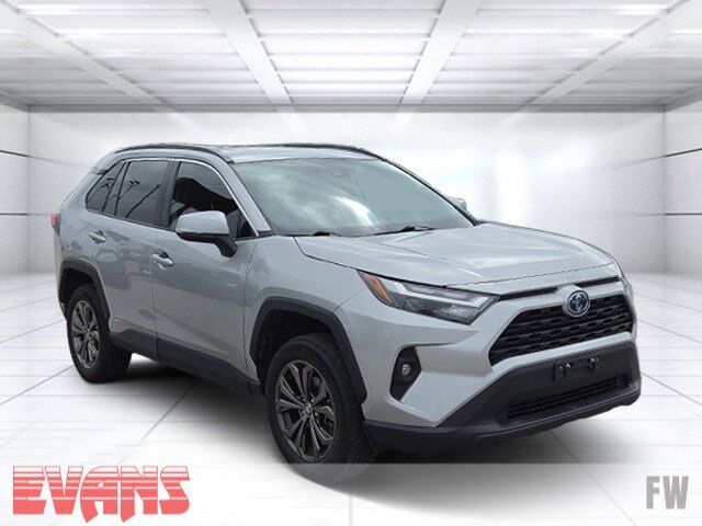 2023 Toyota RAV4 Hybrid XLE Premium