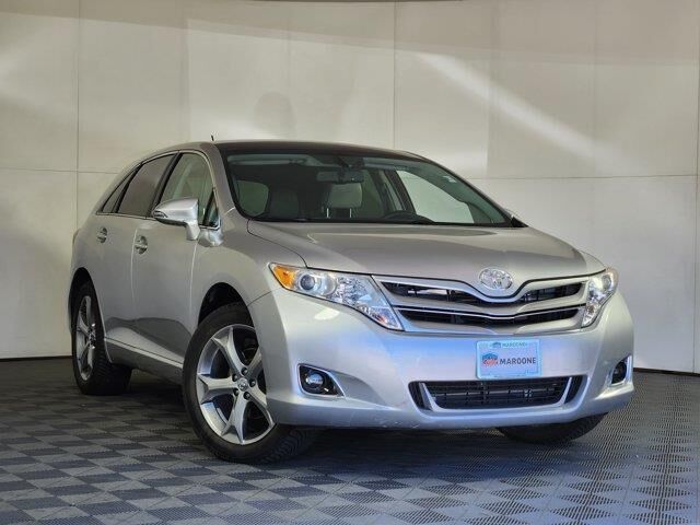 2013 Toyota Venza LE — photo 1 of 13