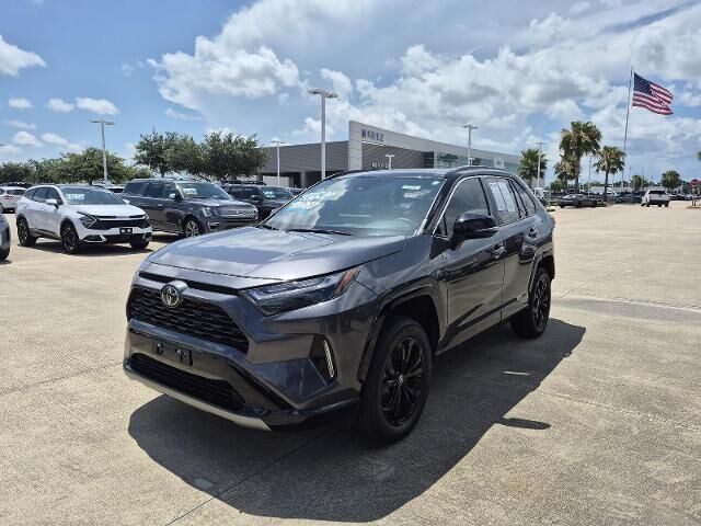 2025 Toyota RAV4 Hybrid XSE