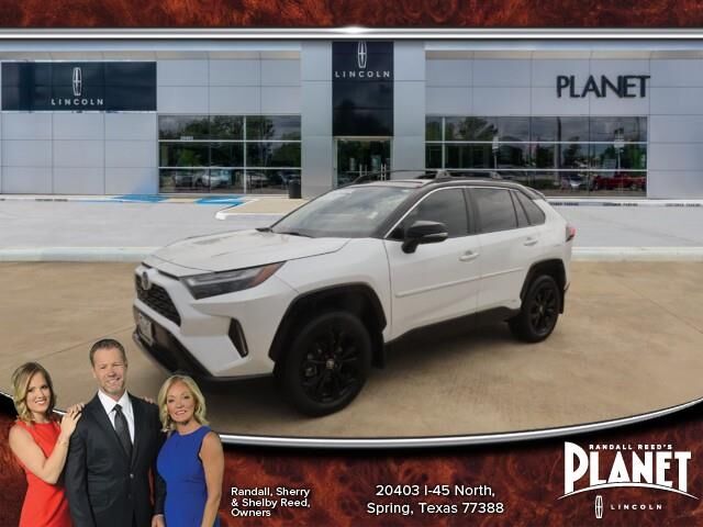 2023 Toyota RAV4 Hybrid XSE — photo 1 of 13