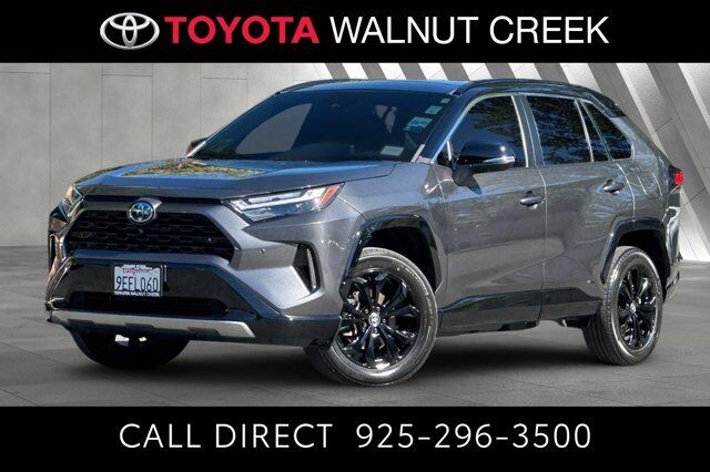 2023 Toyota RAV4 XSE