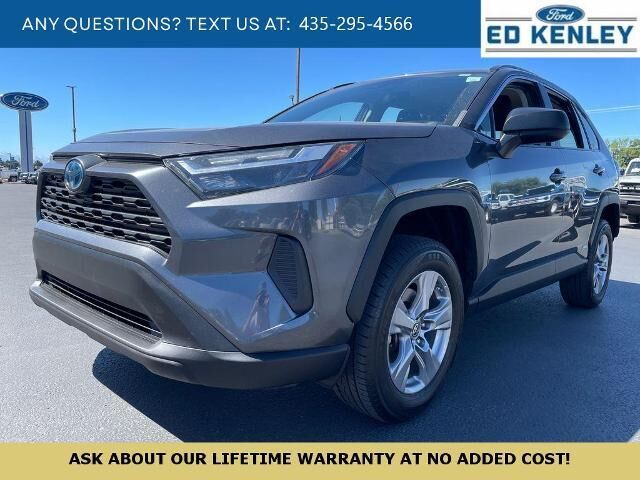 2023 Toyota RAV4 Hybrid LE