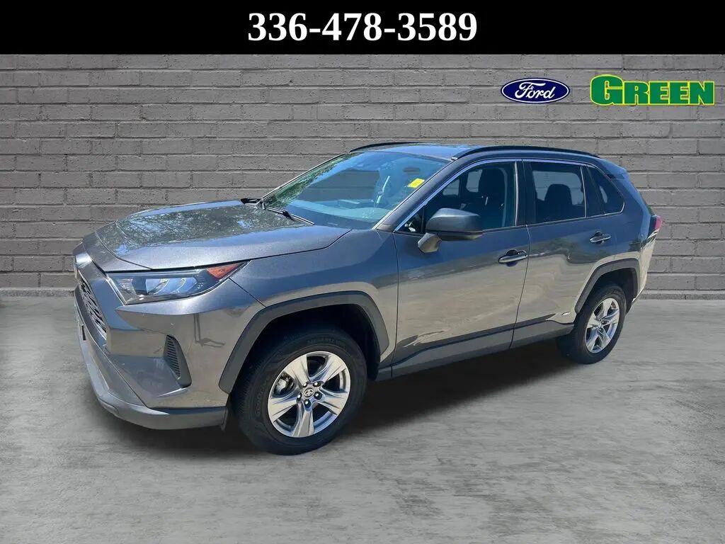 2022 Toyota RAV4 Hybrid LE — photo 1 of 13