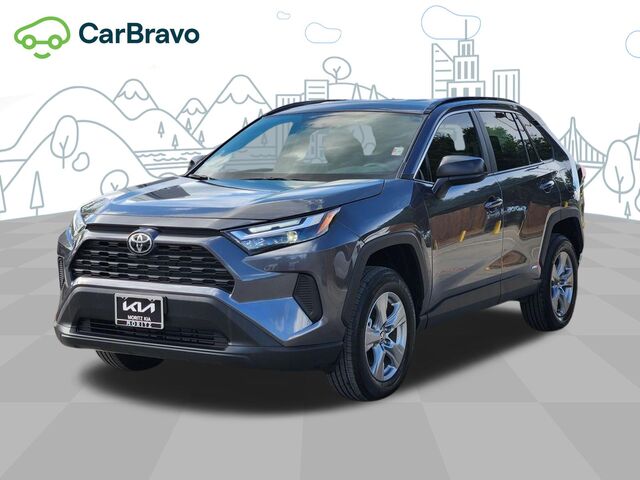 2025 Toyota RAV4 LE