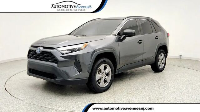 2023 Toyota RAV4 Hybrid LE