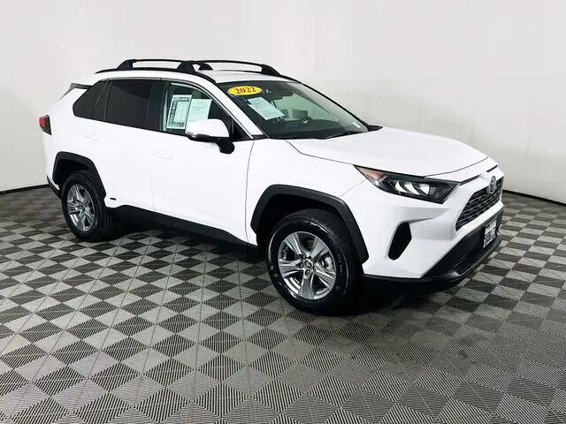 2022 Toyota RAV4 Hybrid LE