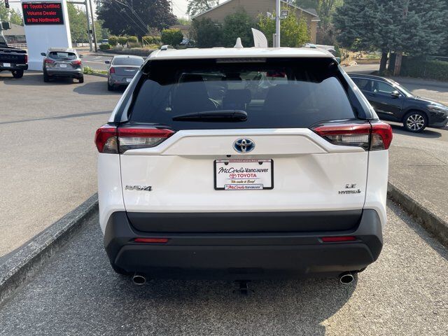 2024 Toyota RAV4 Hybrid LE
