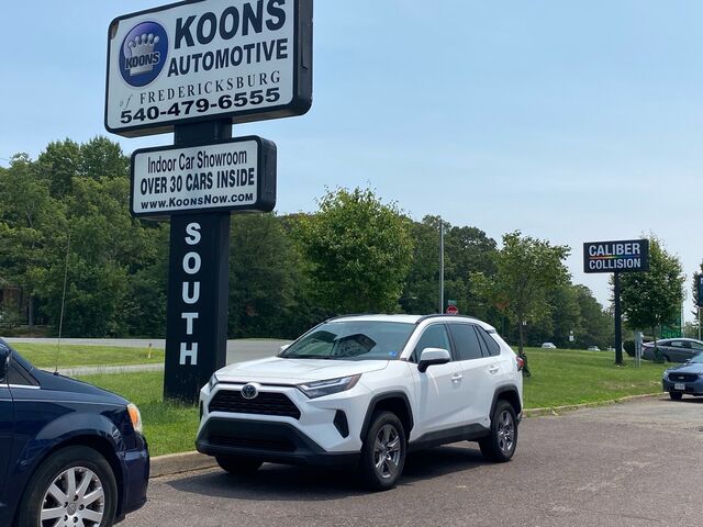2024 Toyota RAV4 XLE