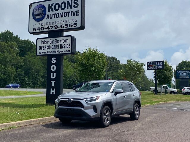 2024 Toyota RAV4 XLE