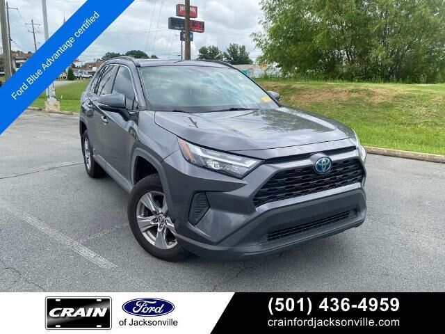 2023 Toyota RAV4 Hybrid XLE