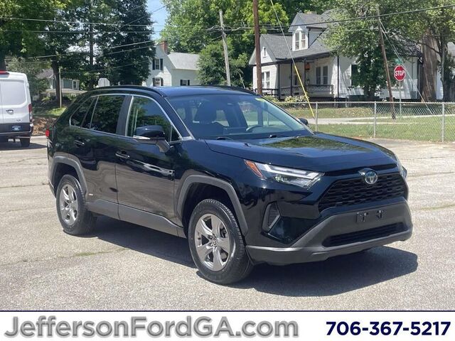 2024 Toyota RAV4 Hybrid XLE