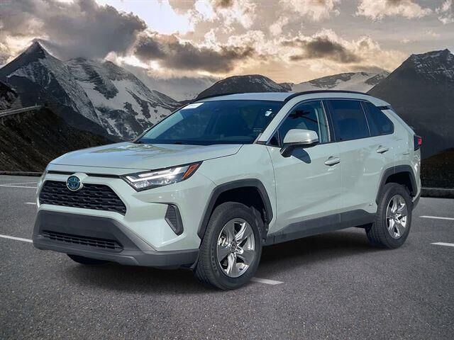 2023 Toyota RAV4 Hybrid XLE