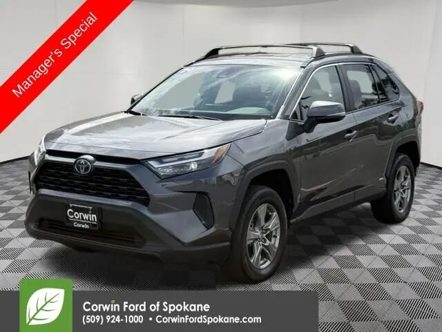 2024 Toyota RAV4 Hybrid XLE