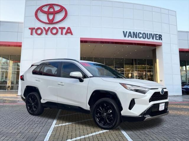 2023 Toyota RAV4 Hybrid SE
