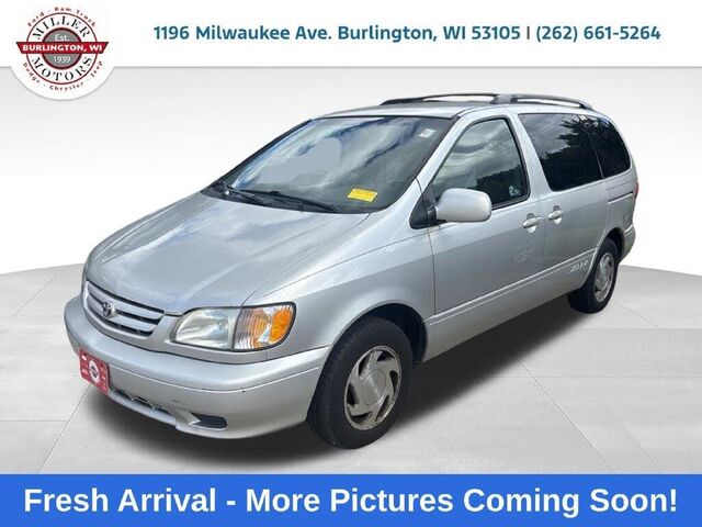 2003 Toyota Sienna LE