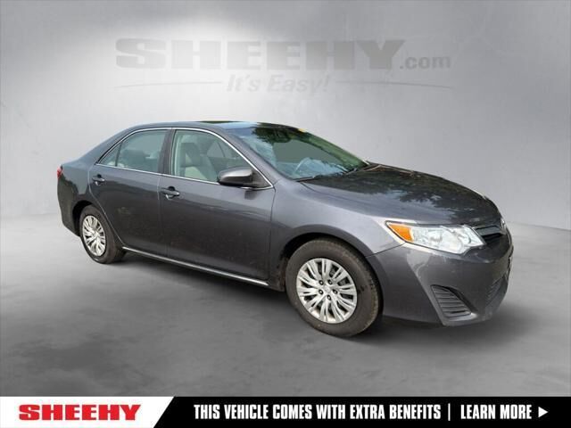 2014 Toyota Camry LE