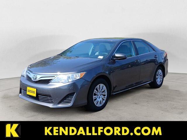 2014 Toyota Camry LE