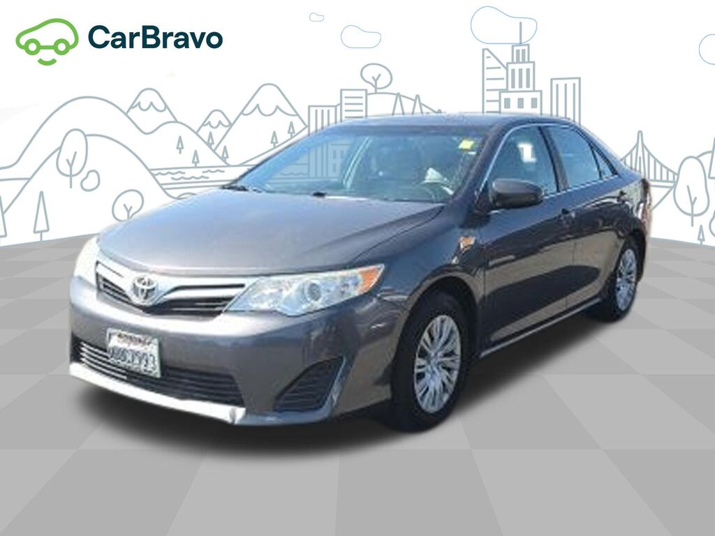 2012 Toyota Camry LE — photo 1 of 7