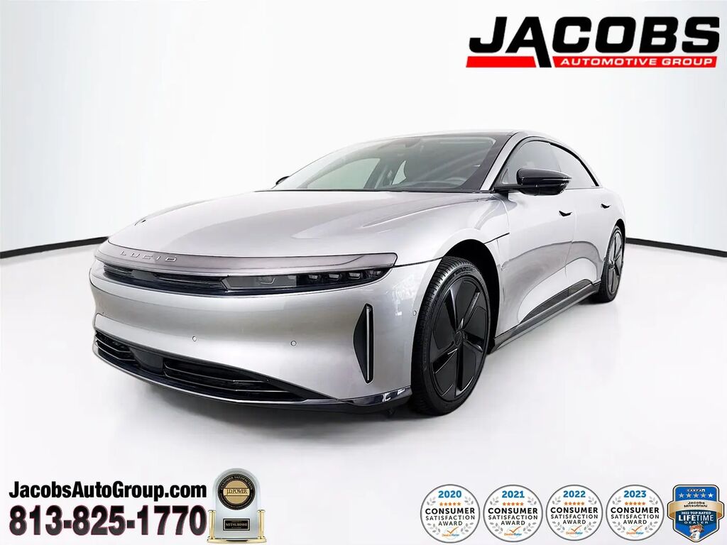 2025 Lucid Air Pure — photo 1 of 13