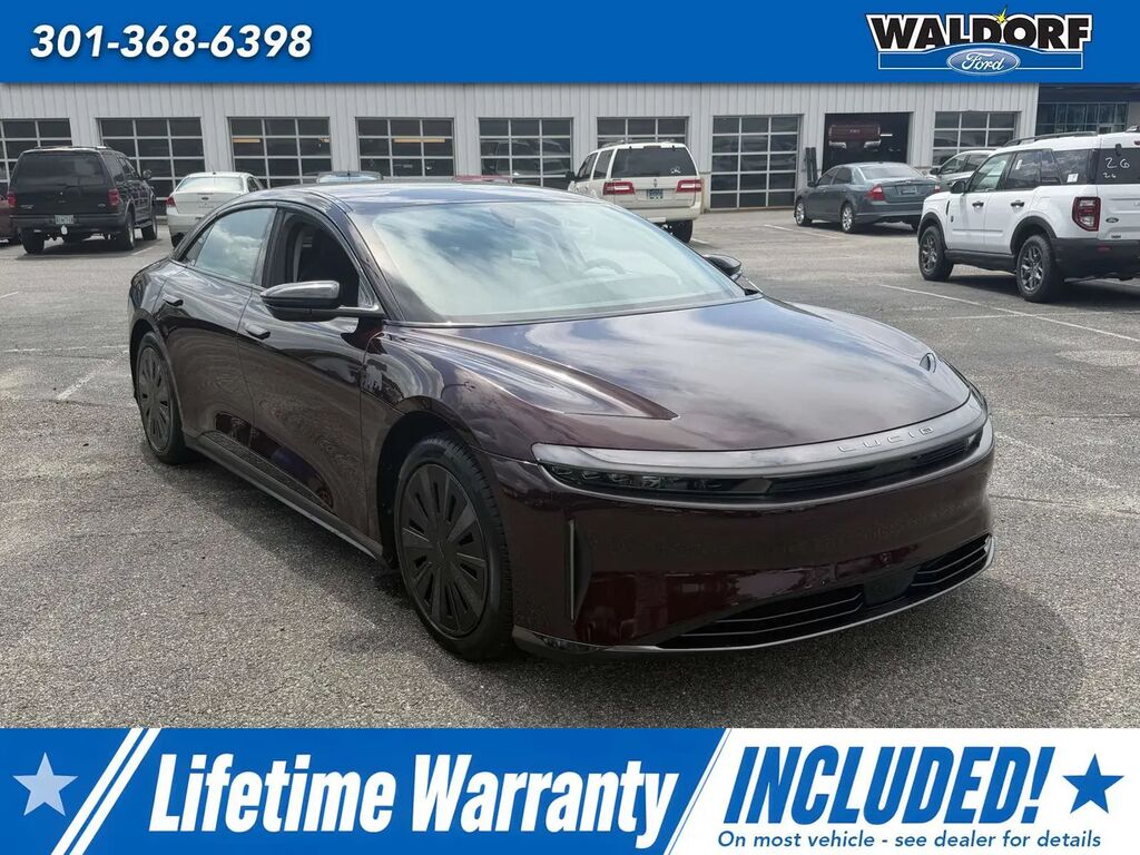 2025 Lucid Air Pure — photo 1 of 13