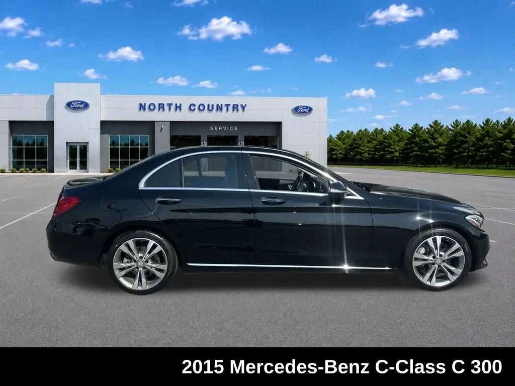 2015 Mercedes-Benz C-Class C 300 — photo 1 of 10