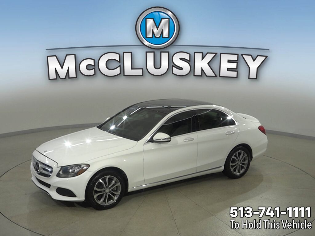 2016 Mercedes-Benz C-Class Luxury 4MATIC — photo 1 of 7