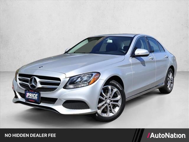 2015 Mercedes-Benz C-Class C 300 4MATIC — photo 1 of 1
