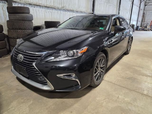 2017 Lexus ES 350 Base