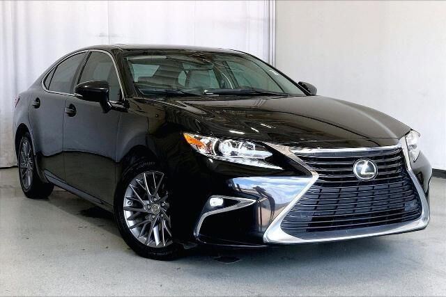 2018 Lexus ES 350 Base