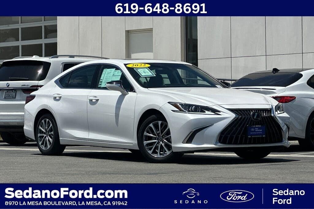 2022 Lexus ES 350 Base — photo 1 of 1