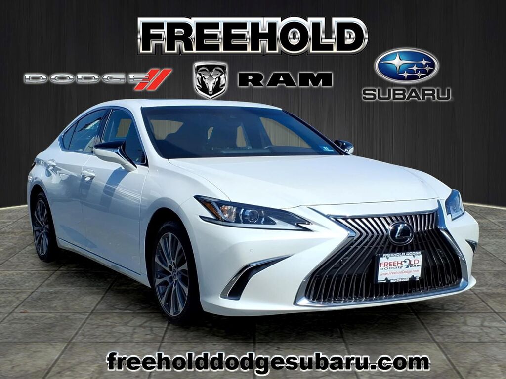 2020 Lexus ES 350 — photo 1 of 13