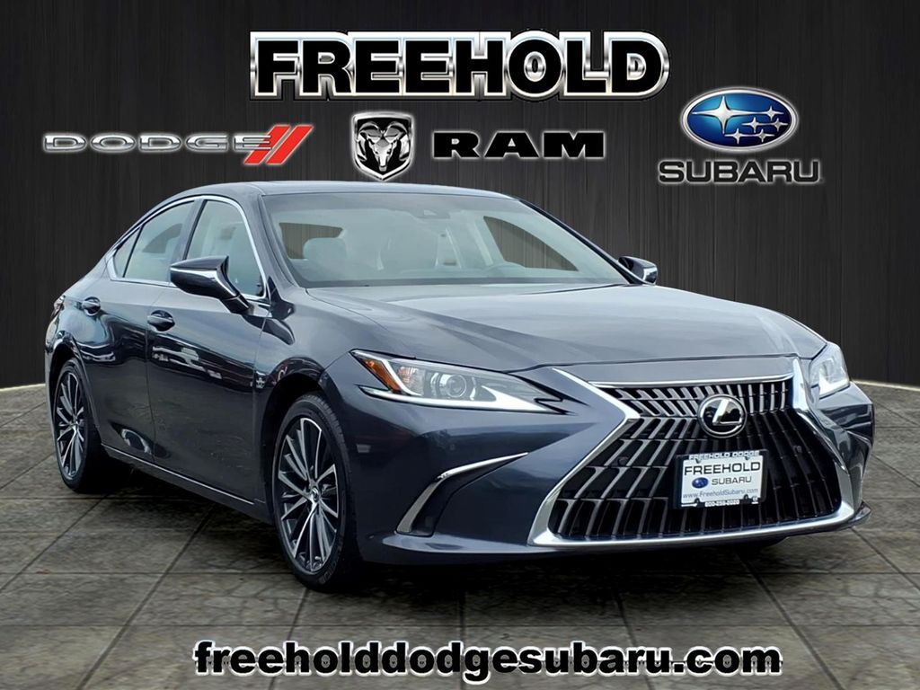 2023 Lexus ES 350 — photo 1 of 13