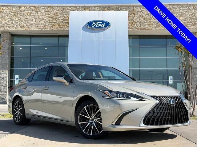 2024 Lexus ES 350 Base