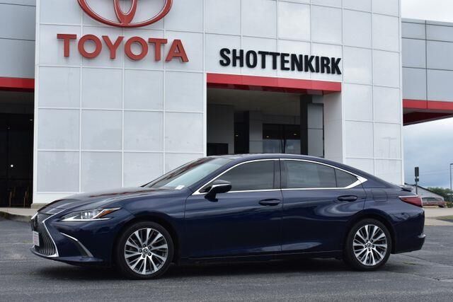 2021 Lexus ES 350 Base