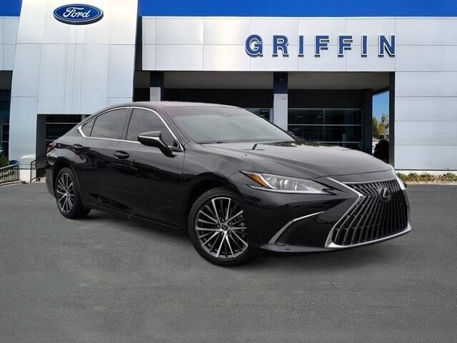 2025 Lexus ES 350 Base