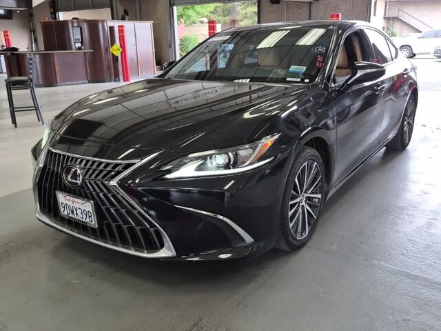 2023 Lexus ES 350 Base