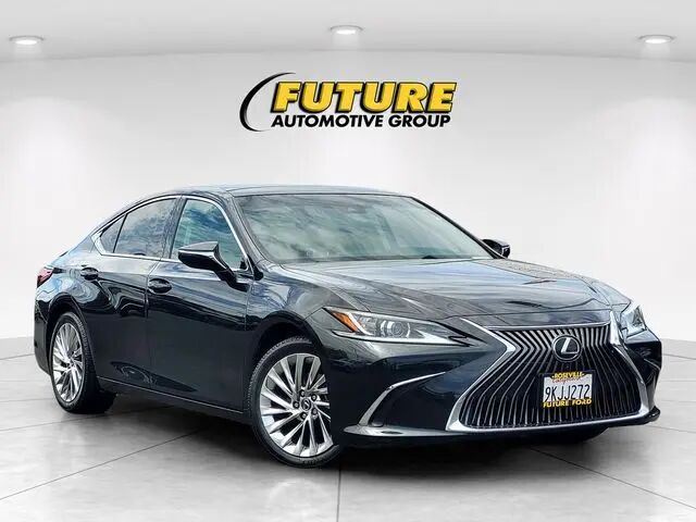 2021 Lexus ES 350 Luxury — photo 1 of 13