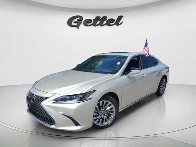 2024 Lexus ES 300h Ultra Luxury