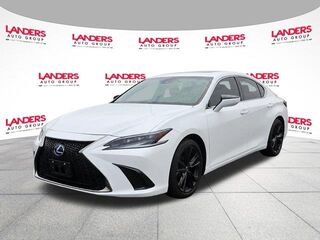 2022 Lexus ES 300h F SPORT