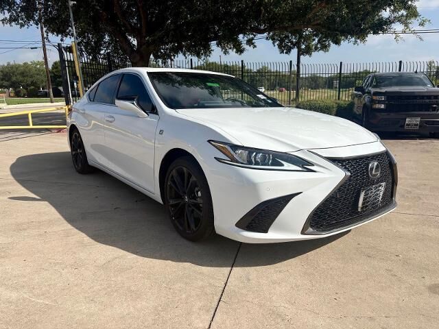 2024 Lexus ES 350 F SPORT Handling — photo 1 of 13