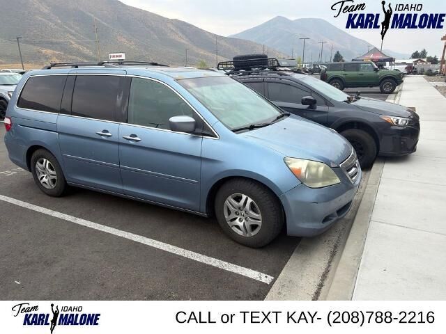 2005 Honda Odyssey EX-L w/DVD w/Navi — photo 1 of 13
