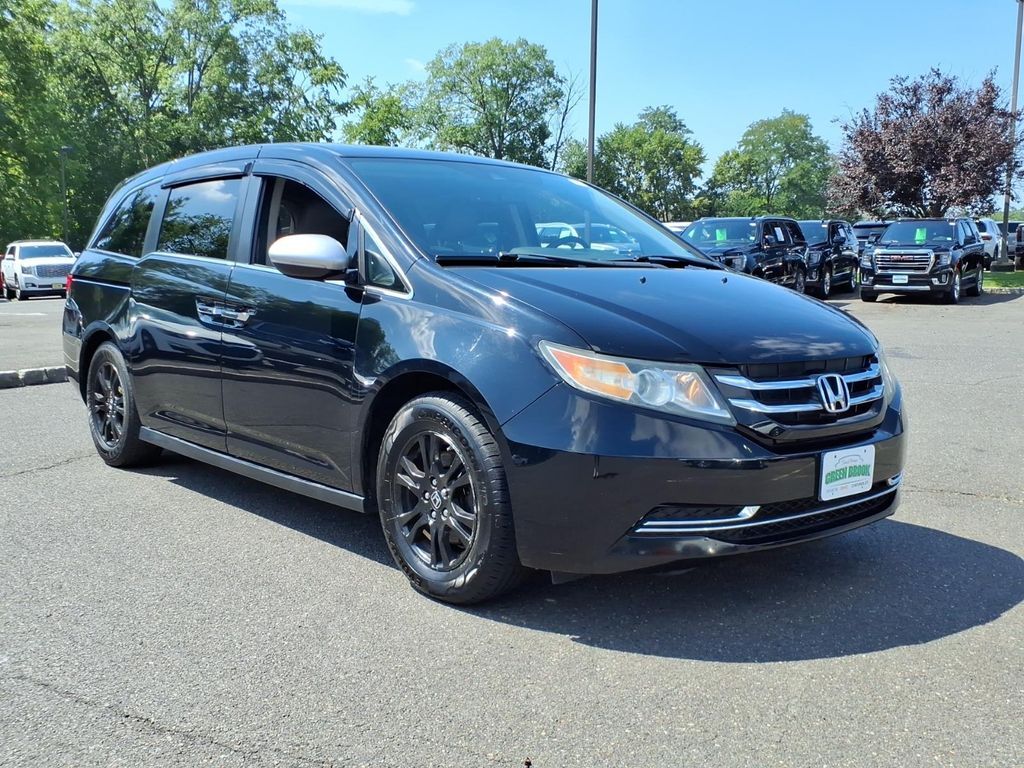 2015 Honda Odyssey EX-L — photo 1 of 13