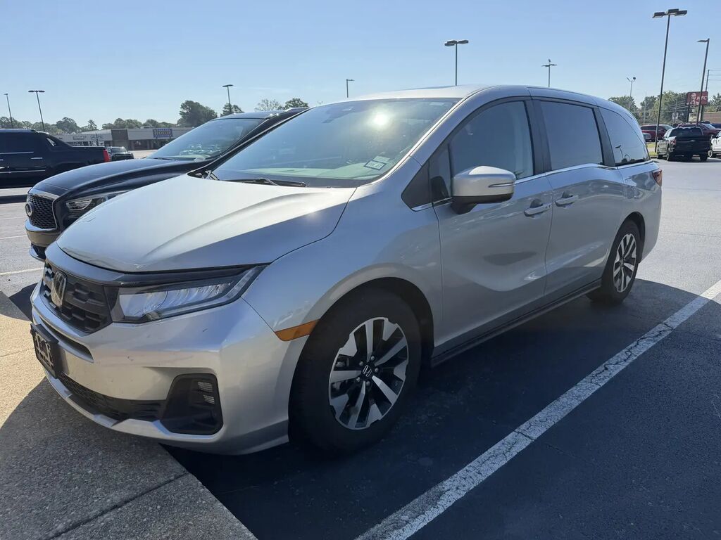2025 Honda Odyssey EX-L — photo 1 of 12