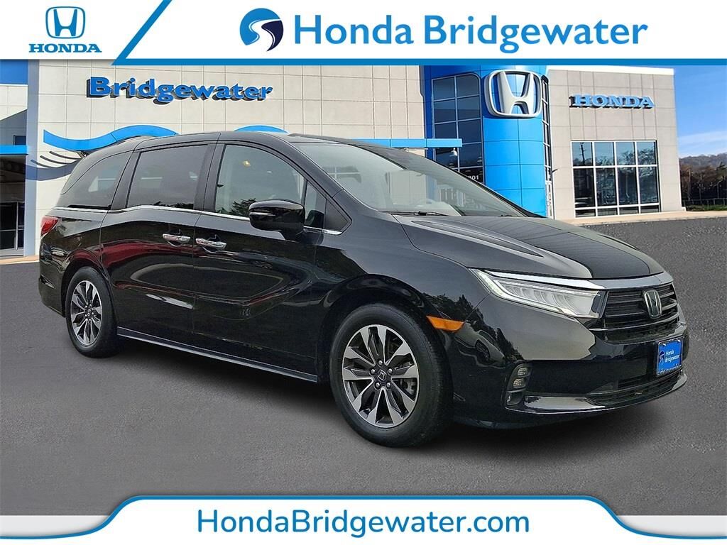 2023 Honda Odyssey EX-L — photo 1 of 13