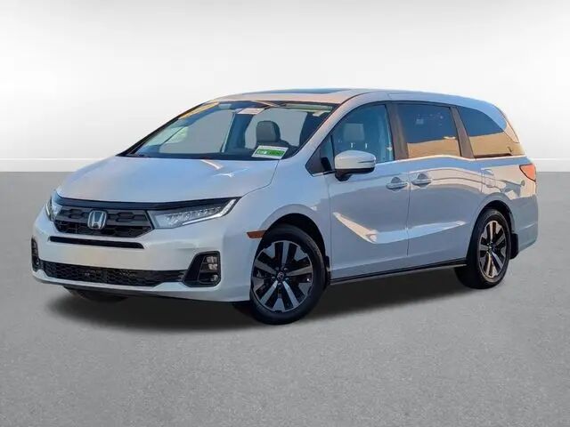 2025 Honda Odyssey EX-L — photo 1 of 13