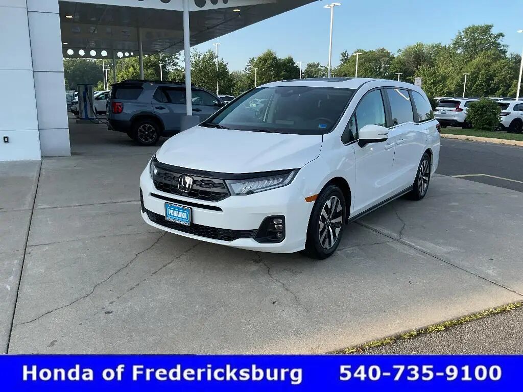 2026 Honda Odyssey EX-L — photo 1 of 13