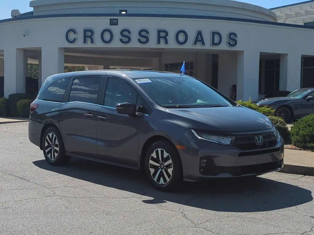 2025 Honda Odyssey EX-L — photo 1 of 13