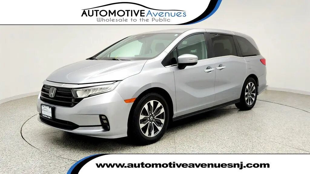 2023 Honda Odyssey EX-L — photo 1 of 13