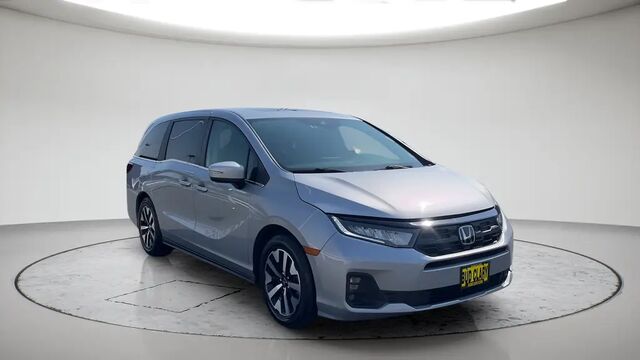 2025 Honda Odyssey EX-L — photo 1 of 13