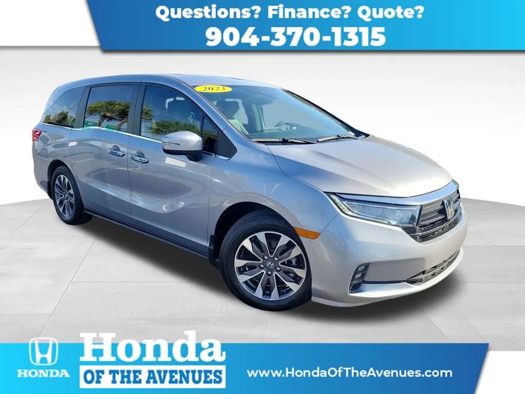 2023 Honda Odyssey EX-L — photo 1 of 12